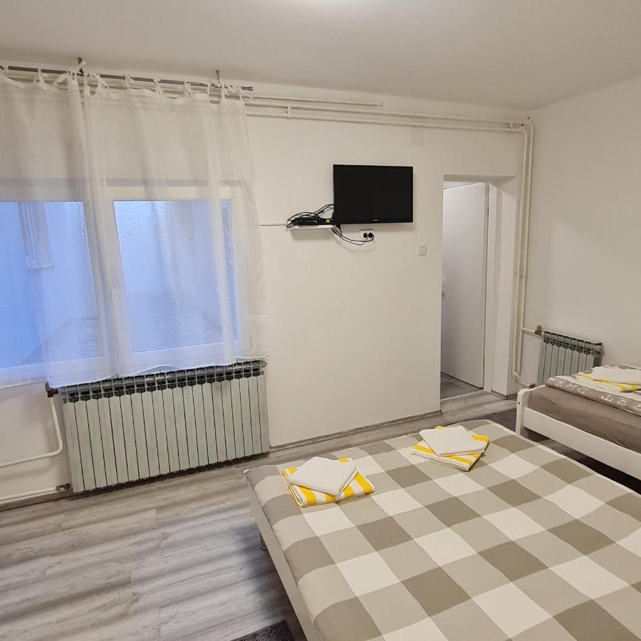 Pepa Zg Appartement Zagreb Buitenkant foto